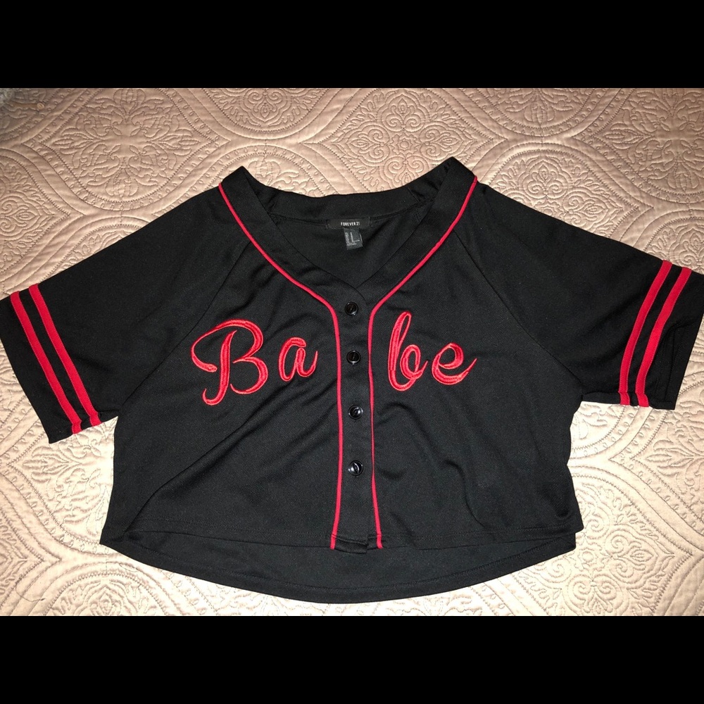 Babe crop top shirt.